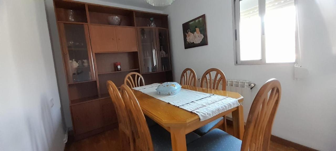 Appartement O Descanso Da Abella à Ourense Extérieur photo